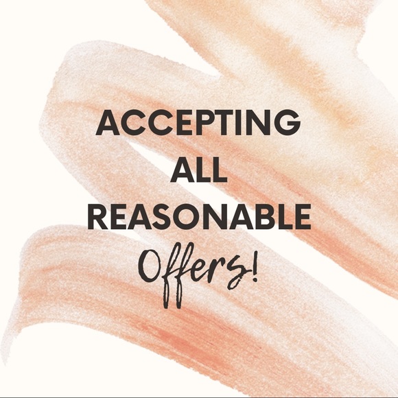 Welcome To My Closet! - Picture 1 of 1